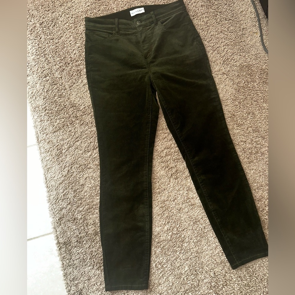 BRAND NEW - Green Corduroy type of Pants. Please read description and all pics